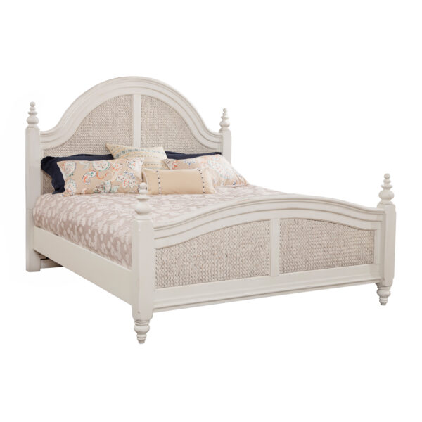 3910 Rodanthe 3 Pc Woven Bedroom Set - Queen Bed, Dresser, Mirror