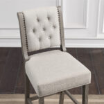 B2-304_Luxe_Stool_Detail_Seat_RS